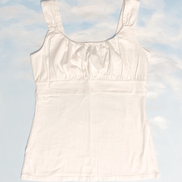 Ann Taylor White Cotton Tank S/M ⭐️Any 3 $10 items bundled $20-l0%=3@$18!💥 - Picture 4 of 6